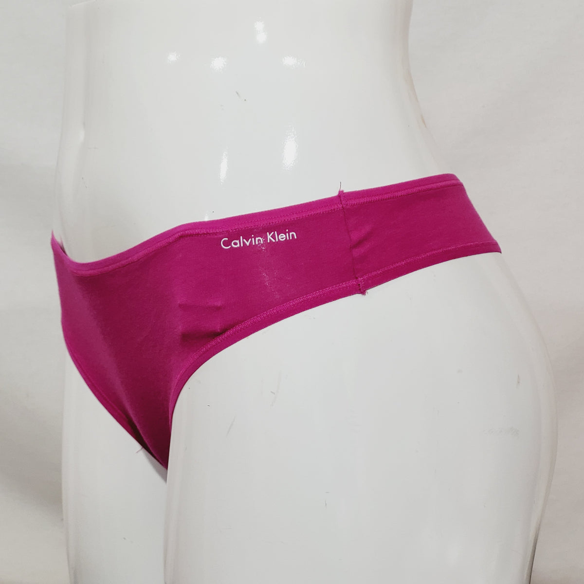 Calvin Klein Women's Cotton Form Thong Underwear QD3643 NEW with TAGS