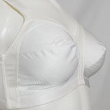 Exquisite Form 2558 Jacquard Satin Divided Cup Wire Free Bra 42B White NWOT - Better Bath and Beauty