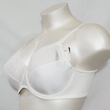 Bali 3438 Glamorous Back-Smoothing Underwire Bra 40D White NEW WITH TAGS - Better Bath and Beauty
