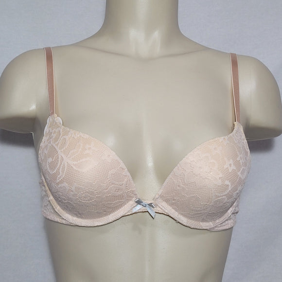 Xhilaration Lace Push-Up T-Shirt Underwire Bra 32A Feather Peach NWT - Better Bath and Beauty