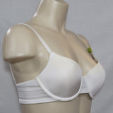 Vanity Fair 75273 Beautifully Smooth Invisible Lines Bra 34B White NWT - Better Bath and Beauty