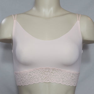 Xhilaration Laser Cut Wire Free Bra Bralette SMALL Feather Peach NWT - Better Bath and Beauty