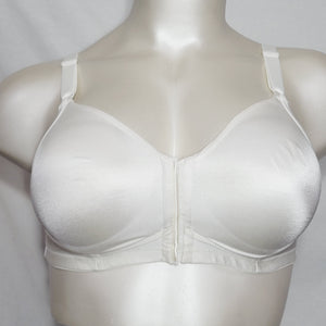 Playtex Secrets 4930 Sensationally Sleek Wire Free Front Closure Bra 38C White - Better Bath and Beauty