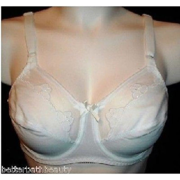 Bali 180 0180 Flower Underwire Bra 36B White NEW WITH TAGS - Better Bath and Beauty