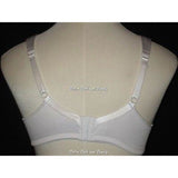 Playtex 18 Hour 4641 Gel Comfort Strap Wire Free Bra 40B White NEW WITHOUT TAGS - Better Bath and Beauty
