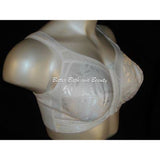 Playtex 18 Hour 4695 Comfort Strap Front Close Wire Free Bra 40D White NWOT - Better Bath and Beauty